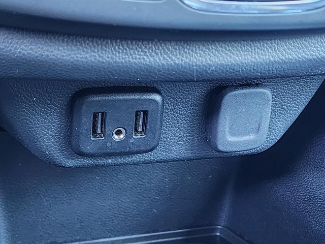 used 2023 Chevrolet Traverse car, priced at $30,512