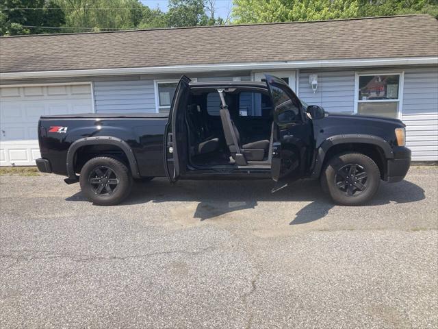 used 2011 GMC Sierra 1500 car, priced at $11,495