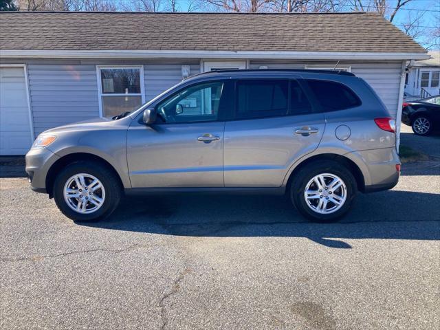 used 2012 Hyundai Santa Fe car, priced at $7,495