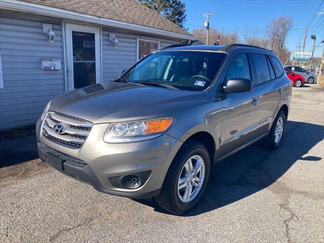 used 2012 Hyundai Santa Fe car, priced at $7,495