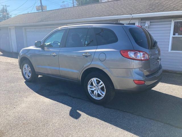 used 2012 Hyundai Santa Fe car, priced at $7,495