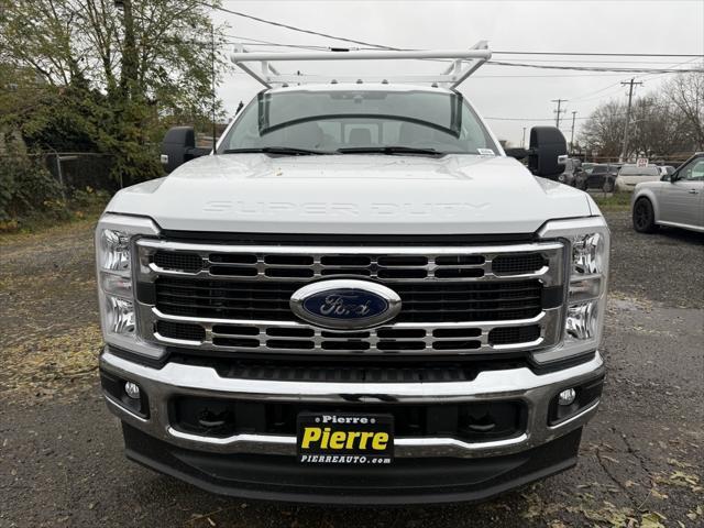 new 2024 Ford F-350 car, priced at $63,993