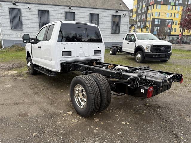 new 2024 Ford F-350 car, priced at $58,965