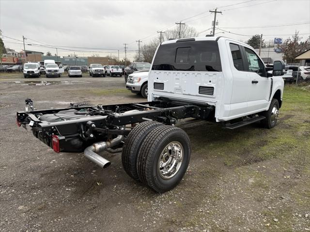 new 2024 Ford F-350 car, priced at $54,991