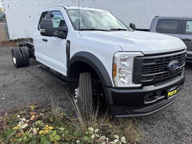 new 2024 Ford F-450 car, priced at $65,265