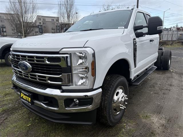 new 2024 Ford F-350 car, priced at $58,965