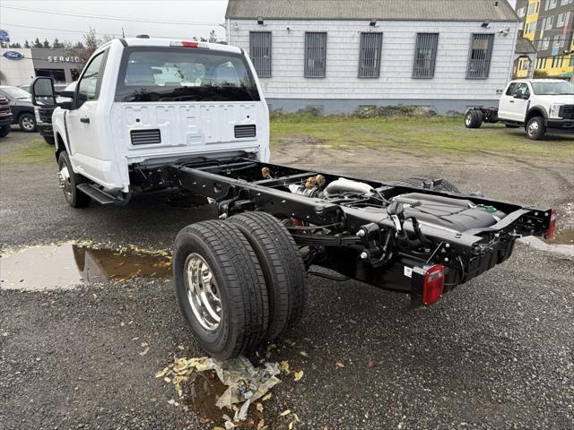 new 2024 Ford F-350 car, priced at $66,985