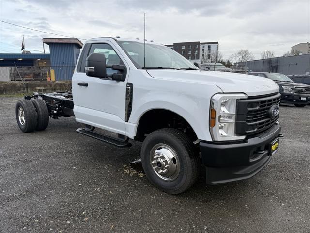 new 2024 Ford F-350 car, priced at $66,985