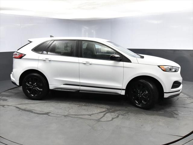 new 2024 Ford Edge car, priced at $30,211