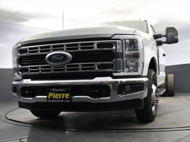 new 2024 Ford F-350 car, priced at $52,940