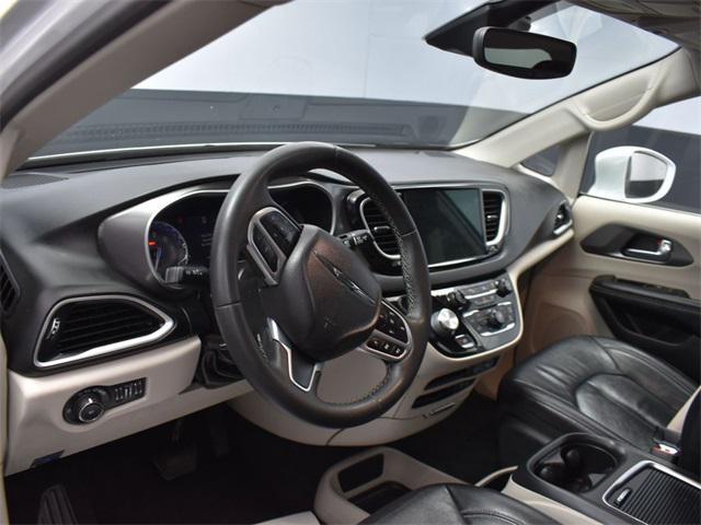 used 2022 Chrysler Pacifica car, priced at $24,995