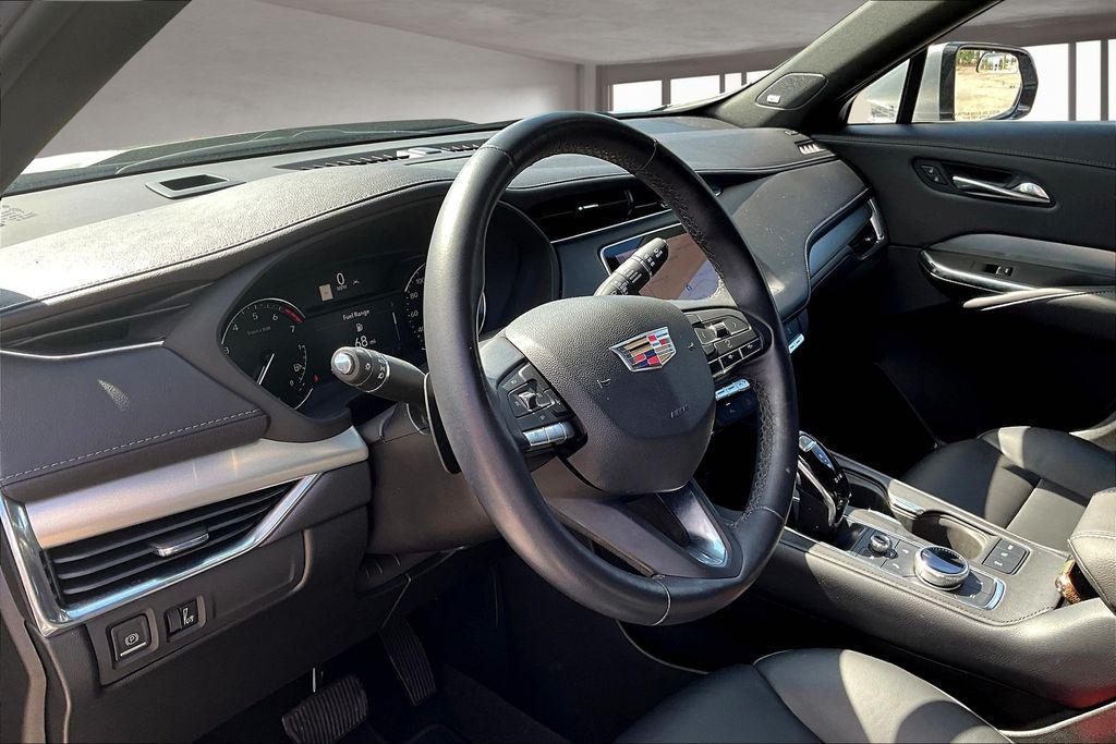 used 2023 Cadillac XT4 car, priced at $30,690