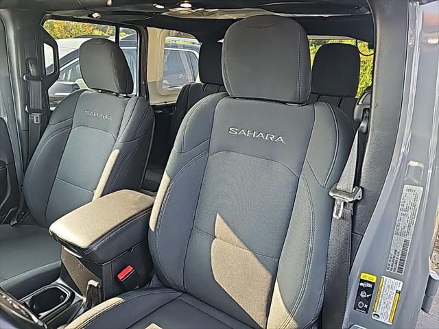 used 2022 Jeep Wrangler Unlimited car, priced at $31,108