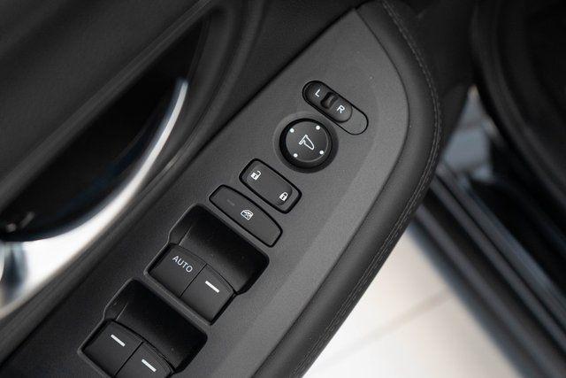 new 2025 Honda HR-V car, priced at $28,295
