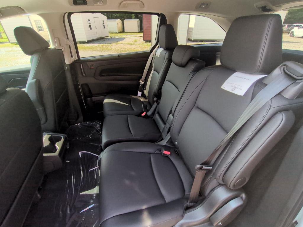 new 2026 Honda Odyssey car, priced at $45,295