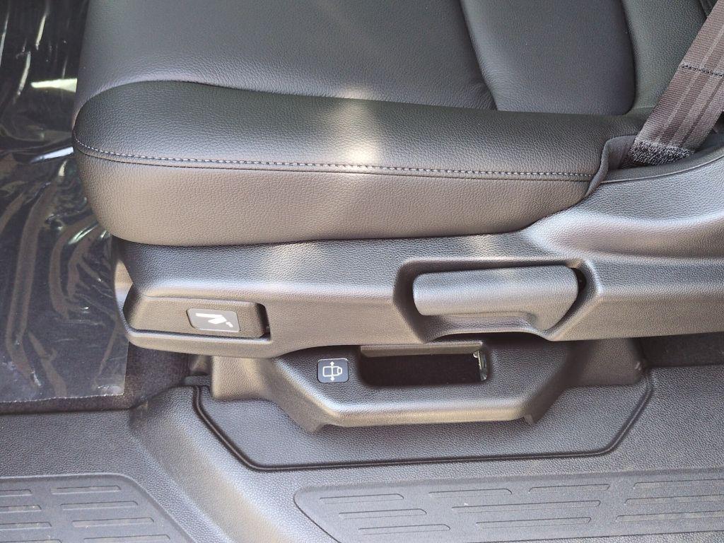 new 2026 Honda Odyssey car, priced at $45,295