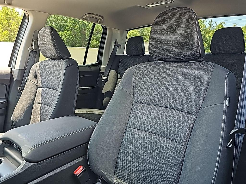 new 2025 Honda Ridgeline car, priced at $39,067