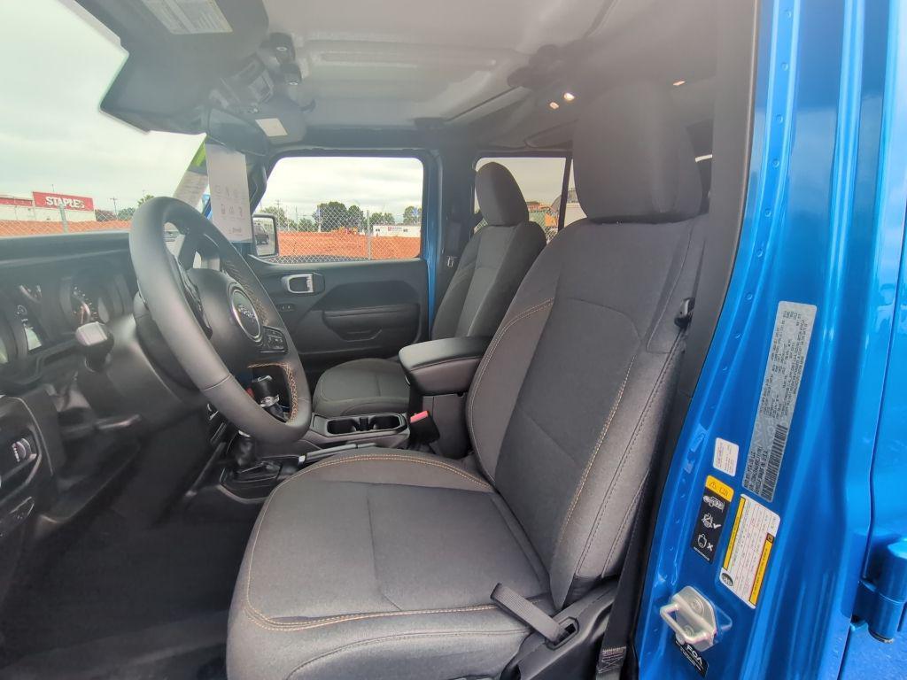 used 2024 Jeep Gladiator car, priced at $35,825