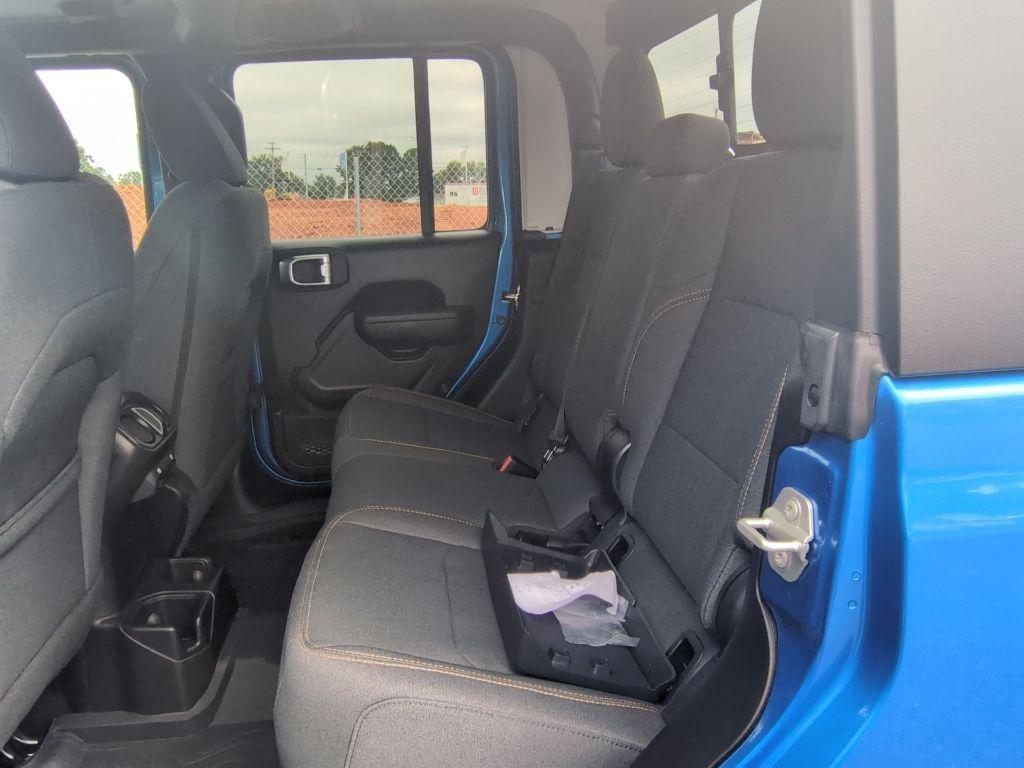 used 2024 Jeep Gladiator car, priced at $35,825