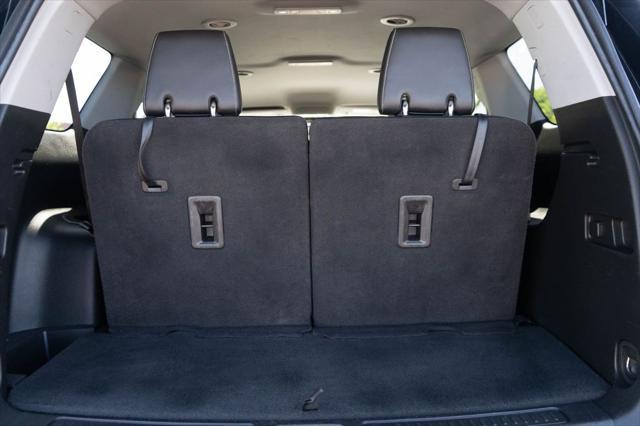used 2023 GMC Acadia car, priced at $28,519