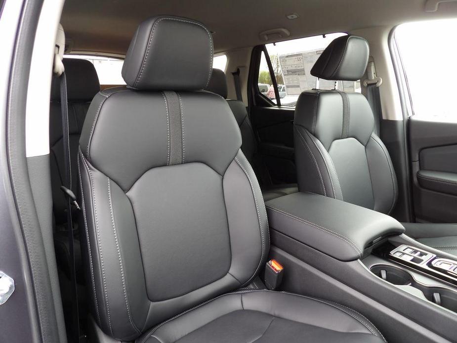 new 2025 Honda Pilot car, priced at $44,595