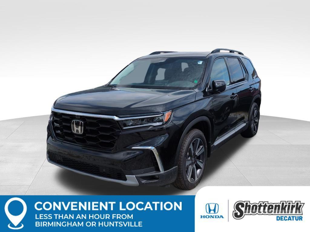 new 2025 Honda Pilot car, priced at $56,250