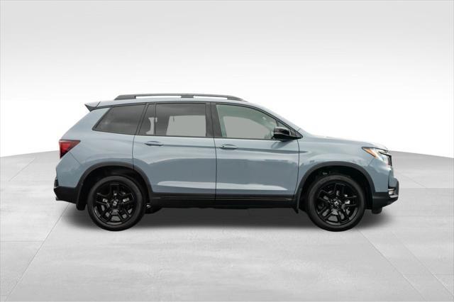 new 2025 Honda Passport car, priced at $50,320