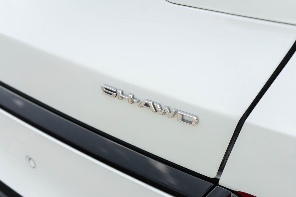 used 2023 Acura MDX car, priced at $39,998