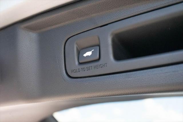 new 2025 Honda CR-V Hybrid car, priced at $39,045