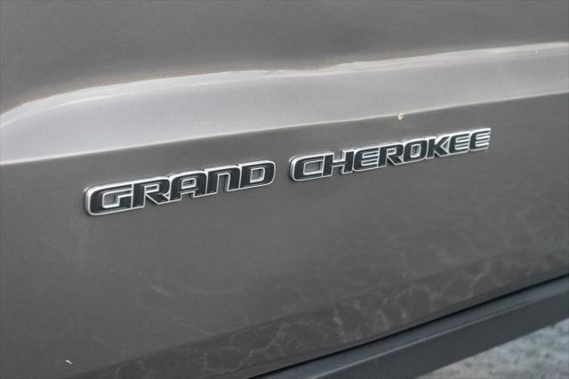 used 2020 Jeep Grand Cherokee car, priced at $27,141