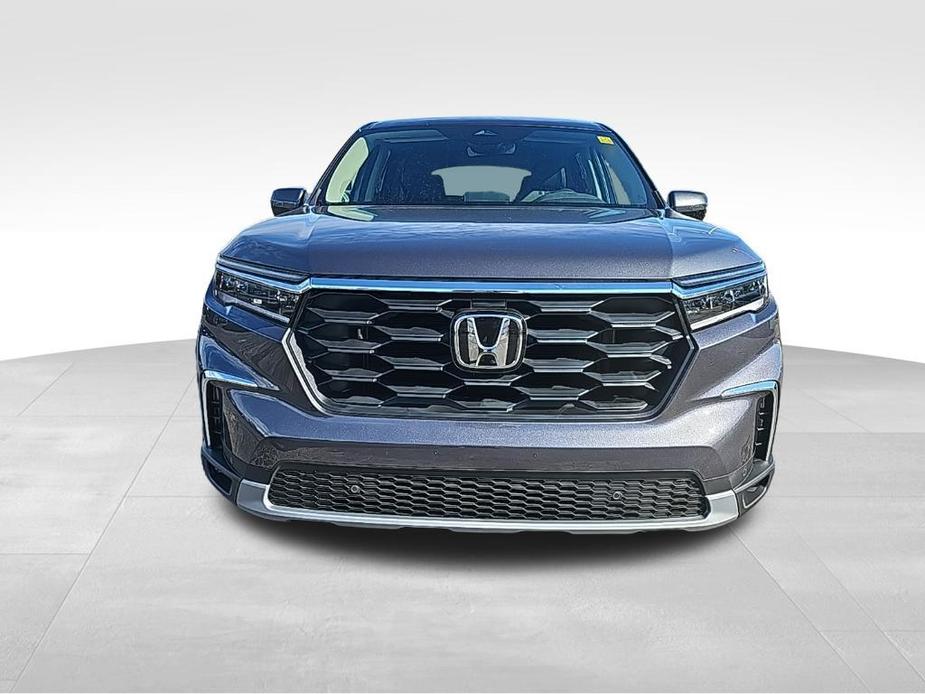 new 2024 Honda Pilot car, priced at $41,463