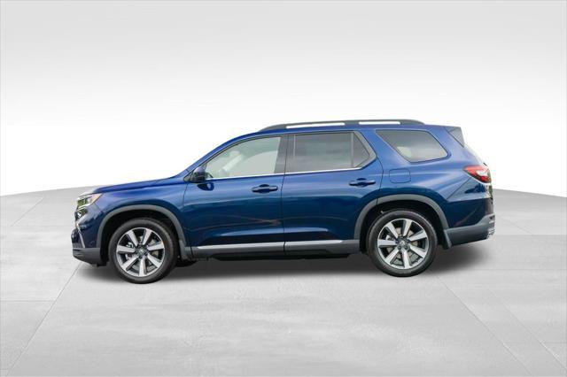 new 2025 Honda Pilot car, priced at $48,895