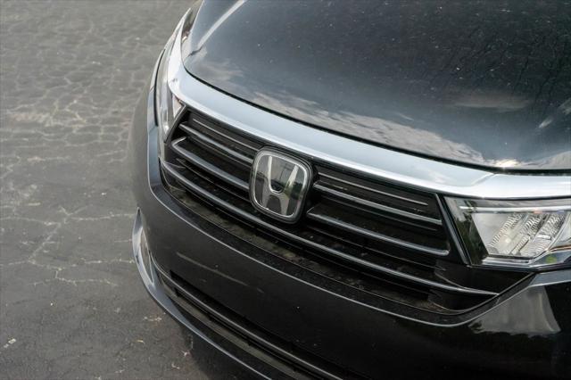 used 2024 Honda Odyssey car, priced at $42,620