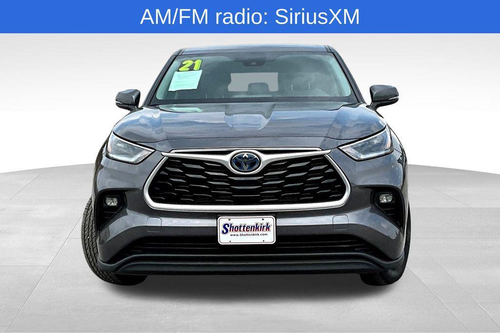 used 2021 Toyota Highlander Hybrid car, priced at $31,262