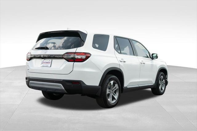 new 2025 Honda Pilot car, priced at $47,505