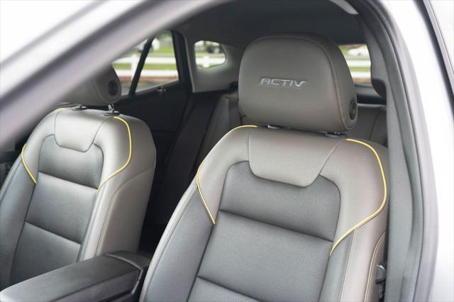 used 2024 Chevrolet Trax car, priced at $25,161