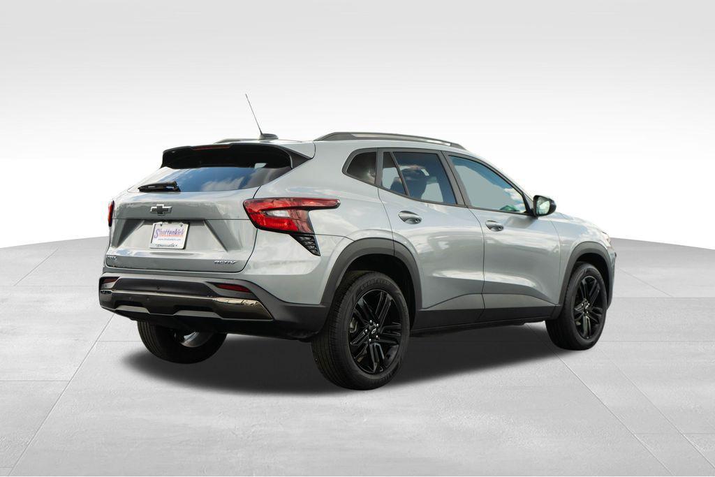 used 2024 Chevrolet Trax car, priced at $24,148