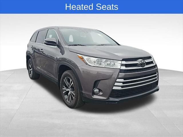 used 2019 Toyota Highlander car, priced at $27,567