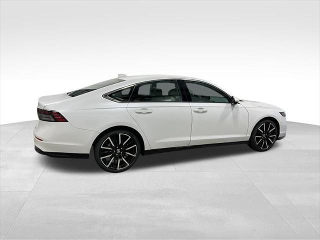 new 2025 Honda Accord Hybrid car, priced at $40,450