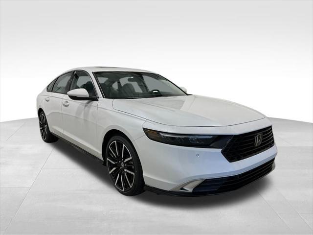 new 2025 Honda Accord Hybrid car, priced at $40,450