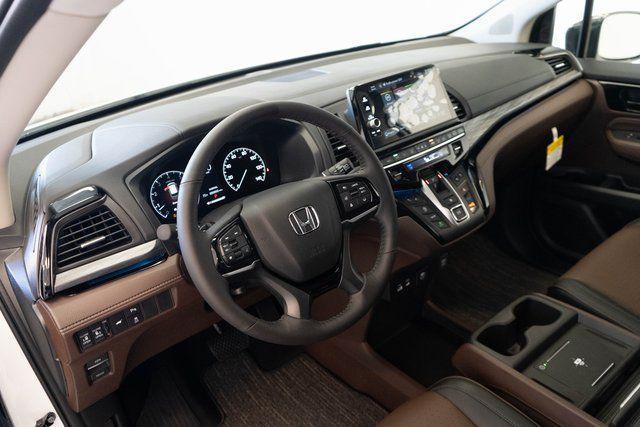 new 2025 Honda Odyssey car