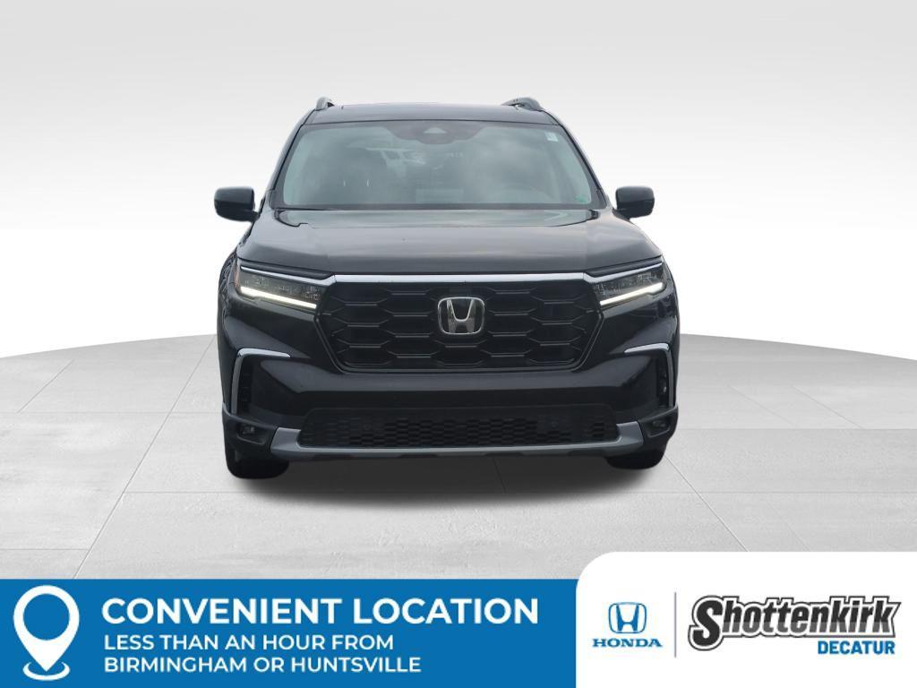 new 2025 Honda Pilot car, priced at $51,840