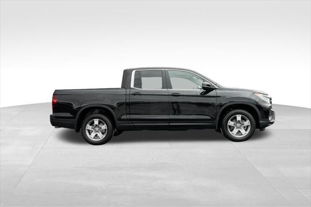 new 2025 Honda Ridgeline car, priced at $44,930