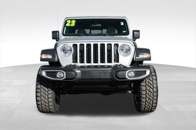 used 2023 Jeep Gladiator car, priced at $34,594