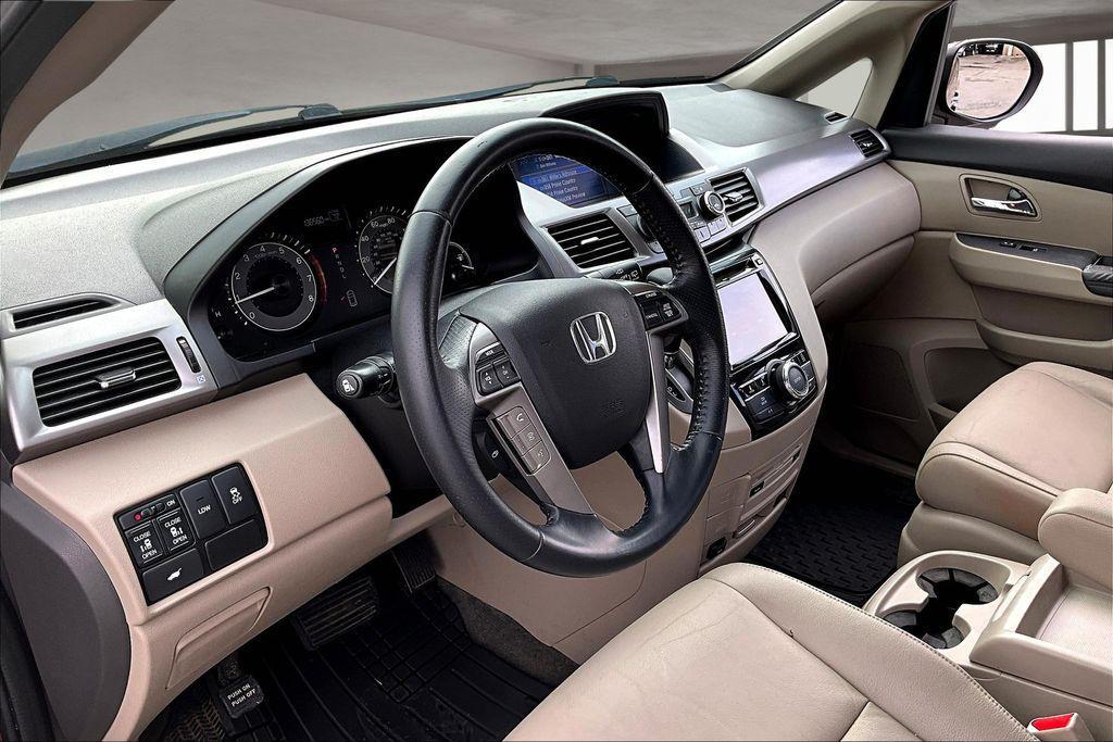 used 2016 Honda Odyssey car, priced at $14,789