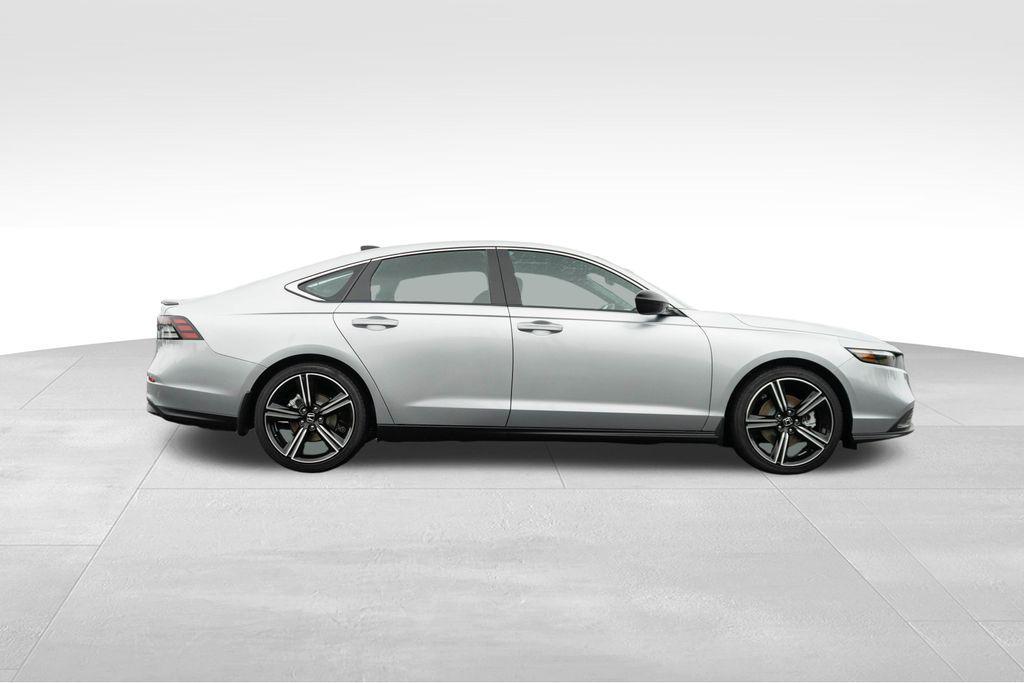 new 2025 Honda Accord Hybrid car, priced at $33,805