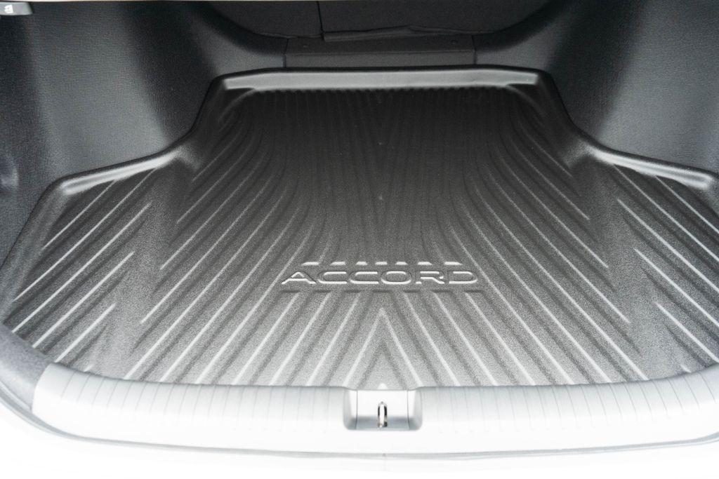 new 2025 Honda Accord Hybrid car, priced at $33,805