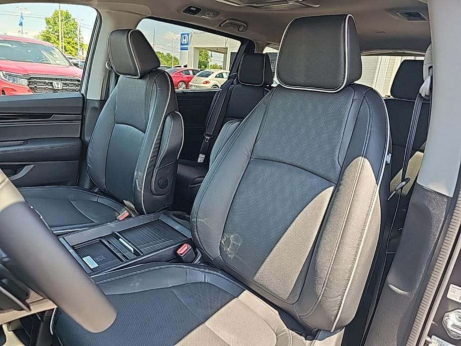 new 2024 Honda Odyssey car, priced at $51,765