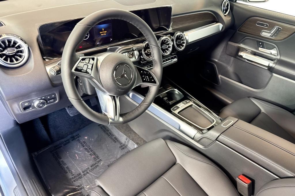 new 2026 Mercedes-Benz GLB 250 car, priced at $54,030