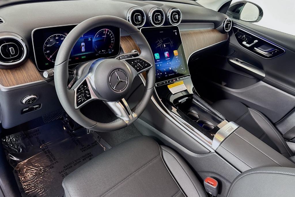 new 2025 Mercedes-Benz GLC 350e car, priced at $61,700